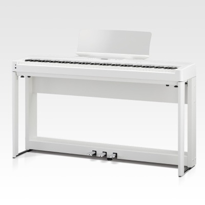 Piano digital branco com 88 teclas e três pedais