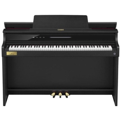 Piano digital CASIO preto com 88 teclas e três pedais dourados