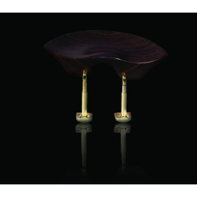 Apoio para queixo de violoncelo em madeira escura com suportes metálicos dourados.