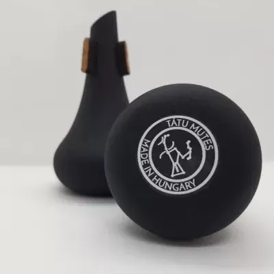 Abafadores para instrumentos Tatu Mutes pretos com selo visível