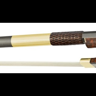 Arco de violino preto com detalhes dourados e ponteira branca