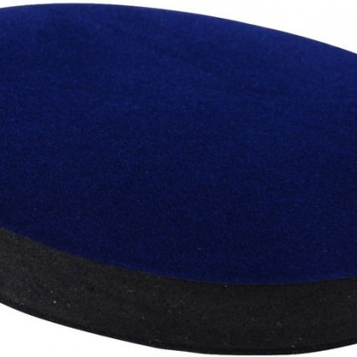 Esponja de limpeza oval azul com base preta