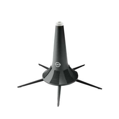 Suporte para trompete preto com base e pés dobráveis, logótipo K&M