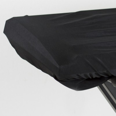 Canto de tábua de engomar com capa preta elástica