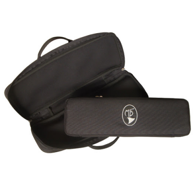 Mala preta de transporte aberta com bolsa destacável preta com logótipo MB branco