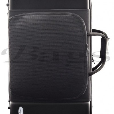 Mala de viagem preta com bolso frontal texturizado e rodas