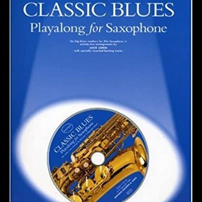 Livro 'Classic Blues Playalong for Saxophone' com CD e saxofone na capa