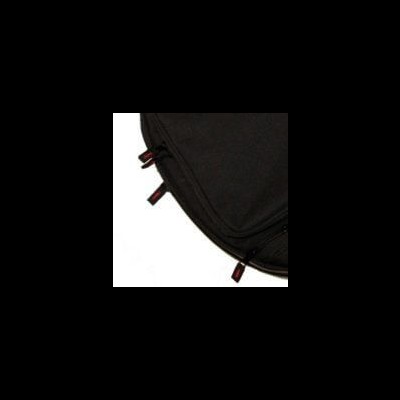 Saco preto com fechos de correr e puxadores vermelhos