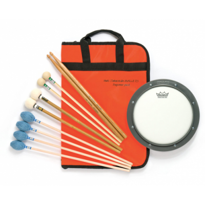 Conjunto de baquetas de percussão com saco laranja e tambor prateado