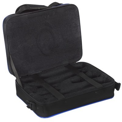 Mala preta almofadada aberta para transporte de equipamentos