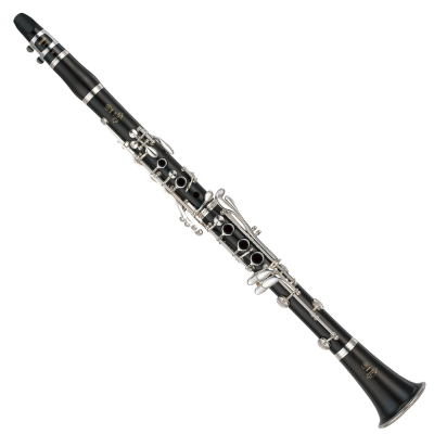 Clarinete preto com detalhes metálicos prateados sobre fundo branco