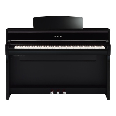 Piano digital preto YAMAHA com teclas e pedais na base