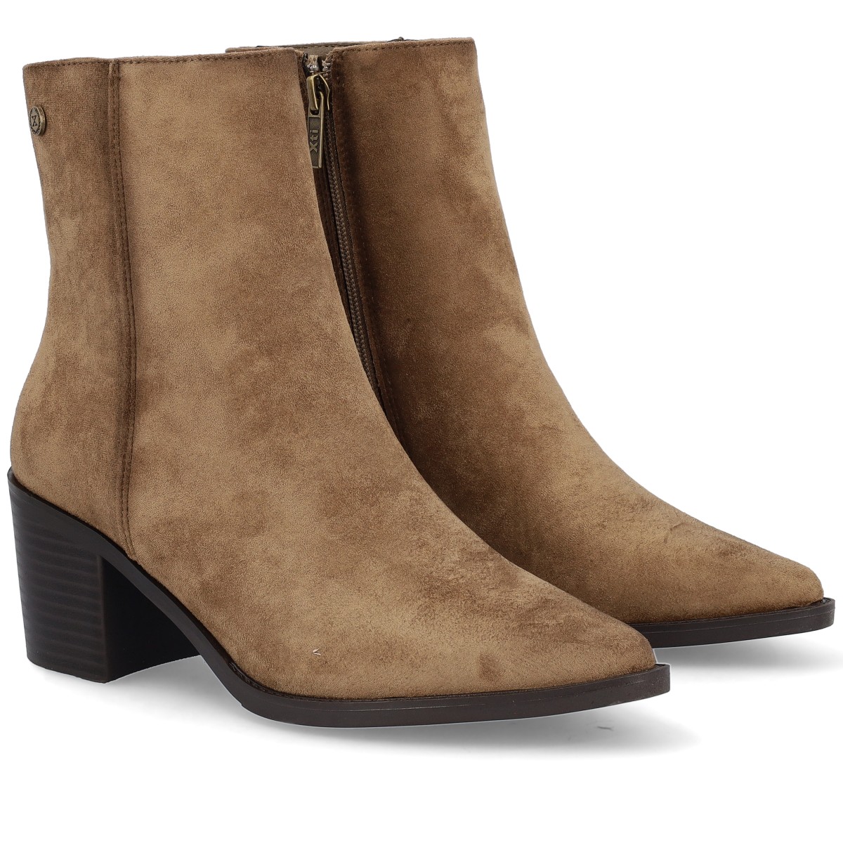 BOTIM XTI DE SENHORA EM TAUPE Botas camel de camurça com salto quadrado preto e fecho de correr lateral