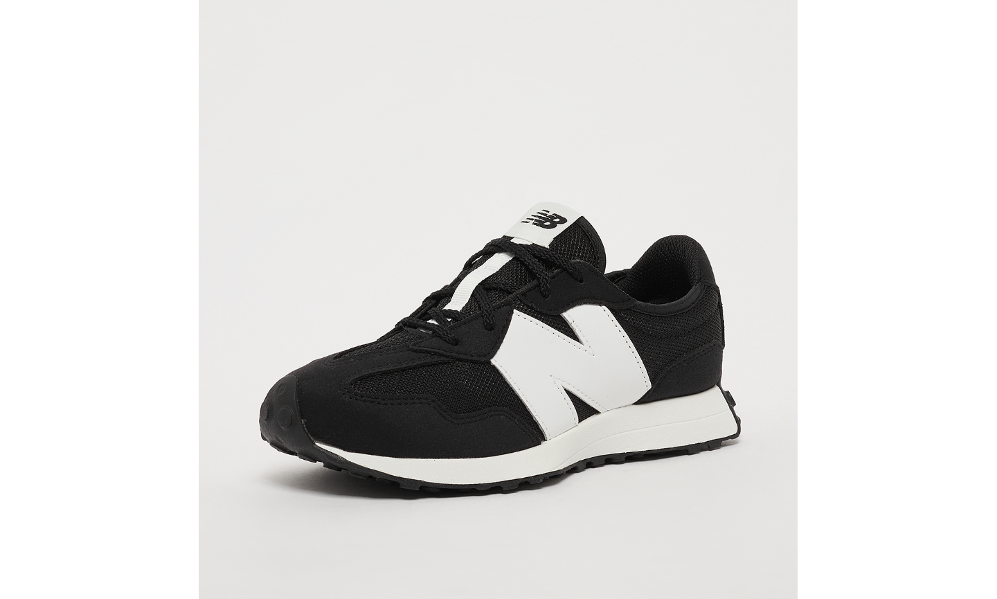 Sapatilha New Balance Preto Gs327 Cbw Ténis desportivos preto com detalhes em branco e logo N da New Balance.