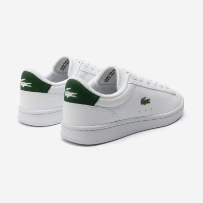 Sapatilhas brancas Lacoste com detalhes verdes e logótipo de crocodilo