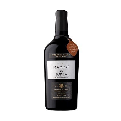 Garrafa de vinho tinto Mamoré de Borba Alicante Bouschet 2018 com rótulos e selo pendurado