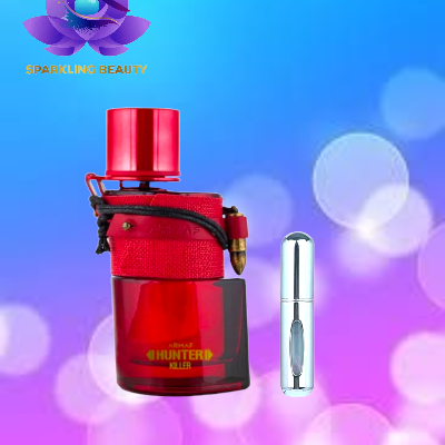 Frasco de perfume vermelho com tampa e fita vermelha, atomizador prateado e fundo colorido