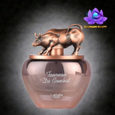 Frasco de perfume rosa com tampa de touro cobre e texto Taureau De Combat
