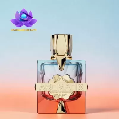 Frasco de perfume AROMATIX com tampa e detalhes dourados.