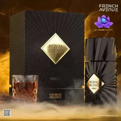 Frasco e caixa do perfume Royal Blend Nero com copo de vidro