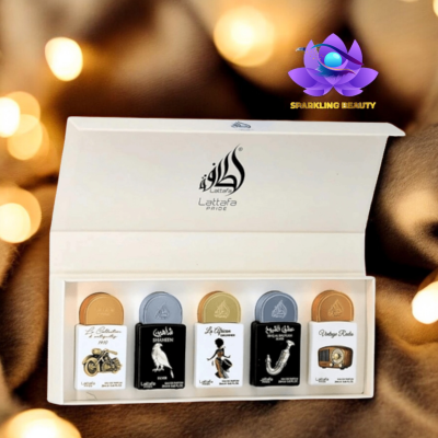Conjunto de cinco pequenas garrafas de perfume Lattafa em caixa branca com tampas douradas e prateadas
