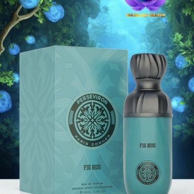 Perfume em frasco azul com embalagem azul e texto 'PERSEVIRON PARIS CORNER FIG HUG'