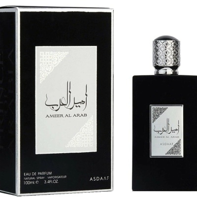 Frasco preto de perfume Ameer Al Arab com caixa preta e detalhes prateados