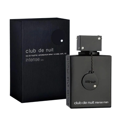 Frasco e embalagem de perfume preto Club de Nuit Intense Man