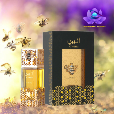 Frasco de perfume e caixa com tema de abelha e colmeia, fundo com abelhas voando.