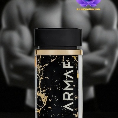 Frasco de perfume Armaf com design preto e dourado na frente de fundo desfocado