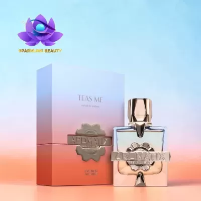 Perfume TEAS ME com embalagem degradê azul e laranja