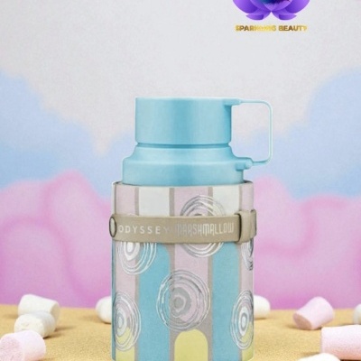 Garrafa térmica azul clara com padrão colorido e texto ODYSSEY MARSHMALLOW