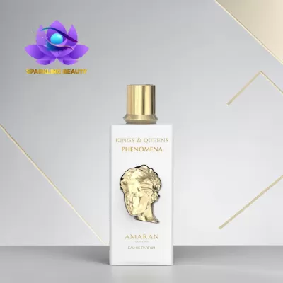 Frasco de perfume branco com relevo dourado e tampa dourada