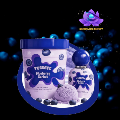 Perfume TUBBEES Blueberry Sorbet em embalagem lilás com mirtilos e bola de sorvete lilás