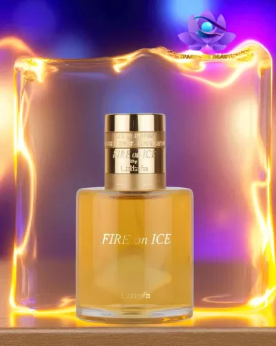 Frasco amarelo de perfume FIRE on ICE com tampa dourada e luzes ao fundo