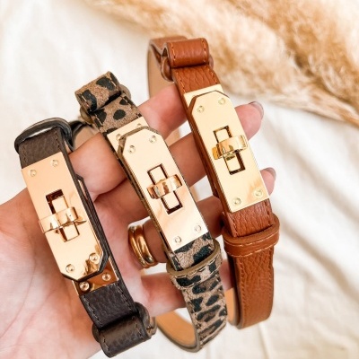 Pulseiras de couro castanho escuro, animal print e castanho claro com fechos dourados