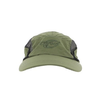 Boné verde-oliva com aba curva e laterais em malha preta