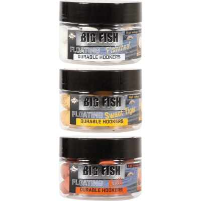 Três frascos de iscos de pesca BIG FISH flutuantes com tampas pretas e rótulos coloridos.