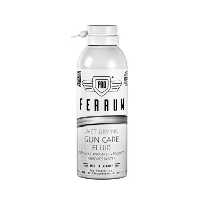 Frasco branco de fluído para cuidados de armas FERRUM PRO com texto em inglês