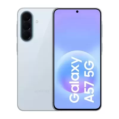 Smartphone Samsung Galaxy A57 5G branco com três câmaras traseiras e ecrã ligado