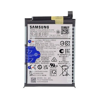 Bateria móvel Samsung com rótulo branco, texto preto e detalhes em azul e preto