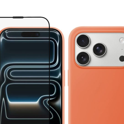 Smartphone com capa de silicone laranja e proteção de ecrã transparente