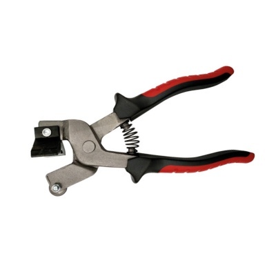 Alicate com cabo vermelho e preto e estrutura metálica