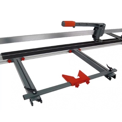 Cortador de azulejos metálico cinzento com alavanca vermelha e preta