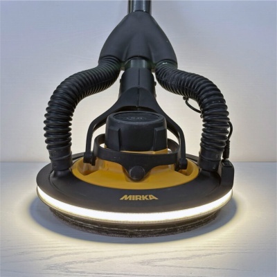 Lixadora Mirka amarela e preta com tubo flexível e luz circular