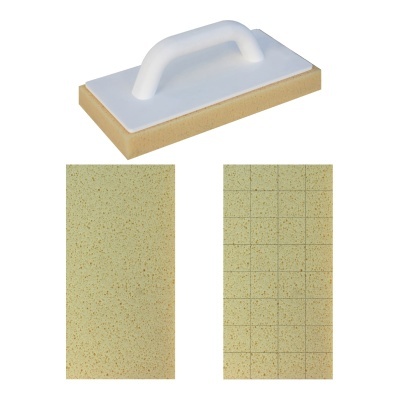 Esponja amarela porosa com suporte branco e pega ergonómica, com esponjas adicionais lado a lado