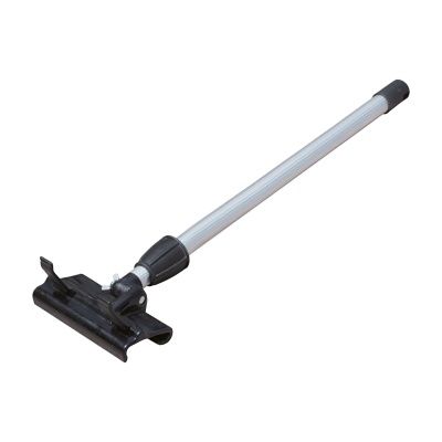 Mopa com cabo comprido prateado e preto para limpeza