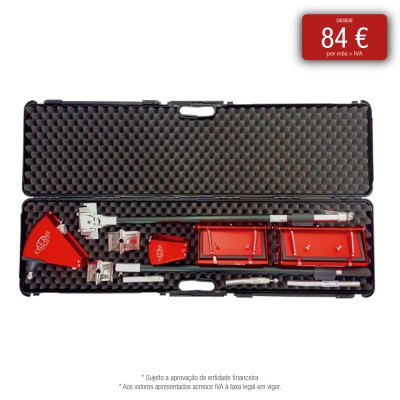 Estojo preto com ferramentas metálicas e peças vermelhas etiquetadas EXCELSIAS