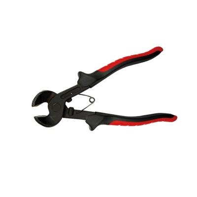 Alicate de corte com cabo preto e vermelho e lâminas de aço