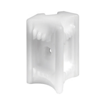 Peça plástica branca translúcida quadrada com ranhuras